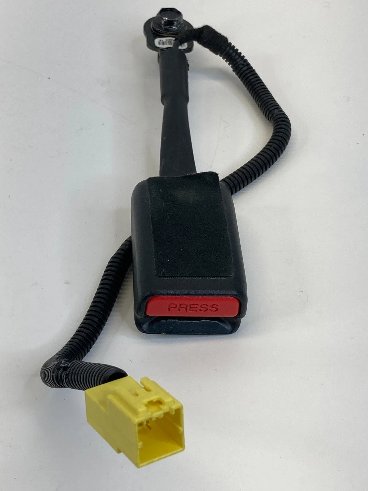 2016-2020 KIA SORENTO FRONT PASSENGER SIDE SEATBELT BUCKLE POWER SEAT 631519900B