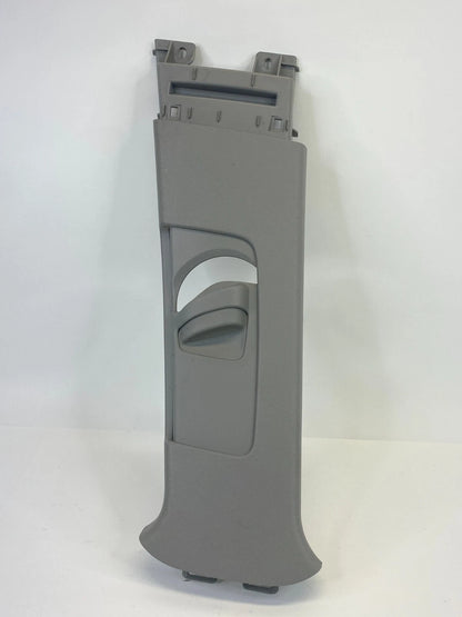 2004-2009 TOYOTA PRIUS FRONT LEFT SIDE SEAT BELT ADJUSTENT TRIM COVER 7302433010