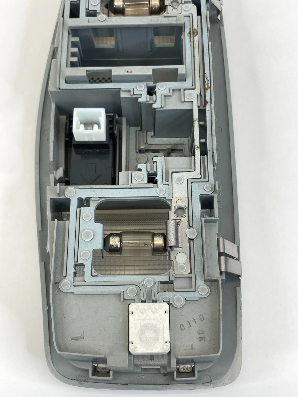 11-18 Mitsubishi Outlander Sport Front Overhead Dome Map Light Lamp 8401A009ZZ