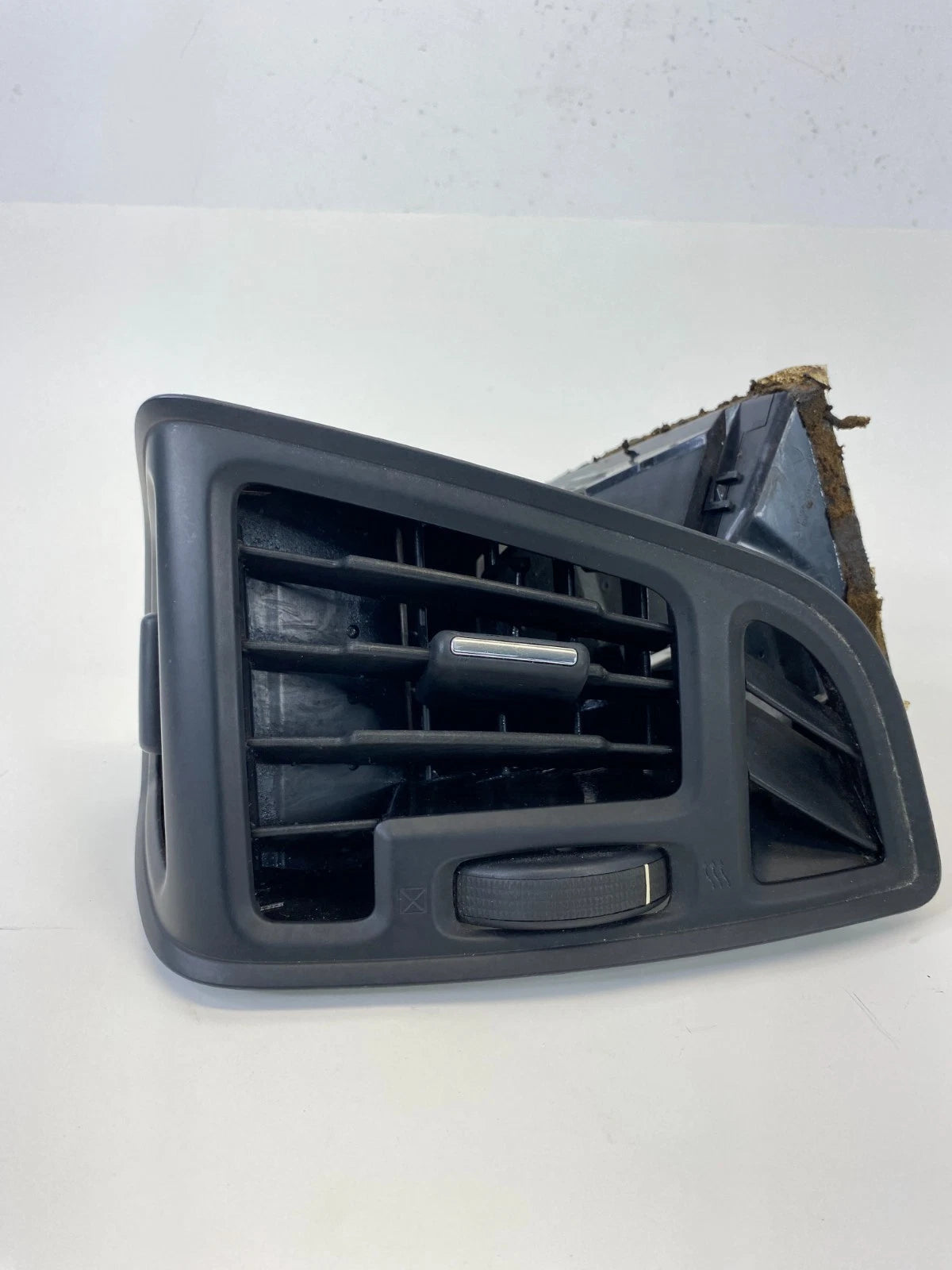 2013-2015 FORD ESCAPE RIGHT SIDE DASH OUTER A/C AIR VENT GRILLE CJ54-S018B08 OEM