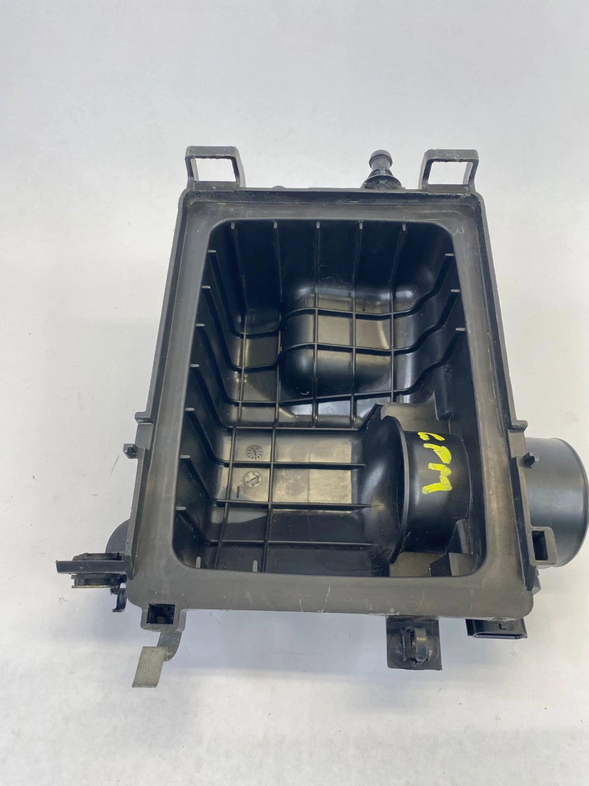 2013-2019 NISSAN SENTRA ENGINE AIR CLEANER BOX CASE UPPER OEM FACTORY 165003RC2A