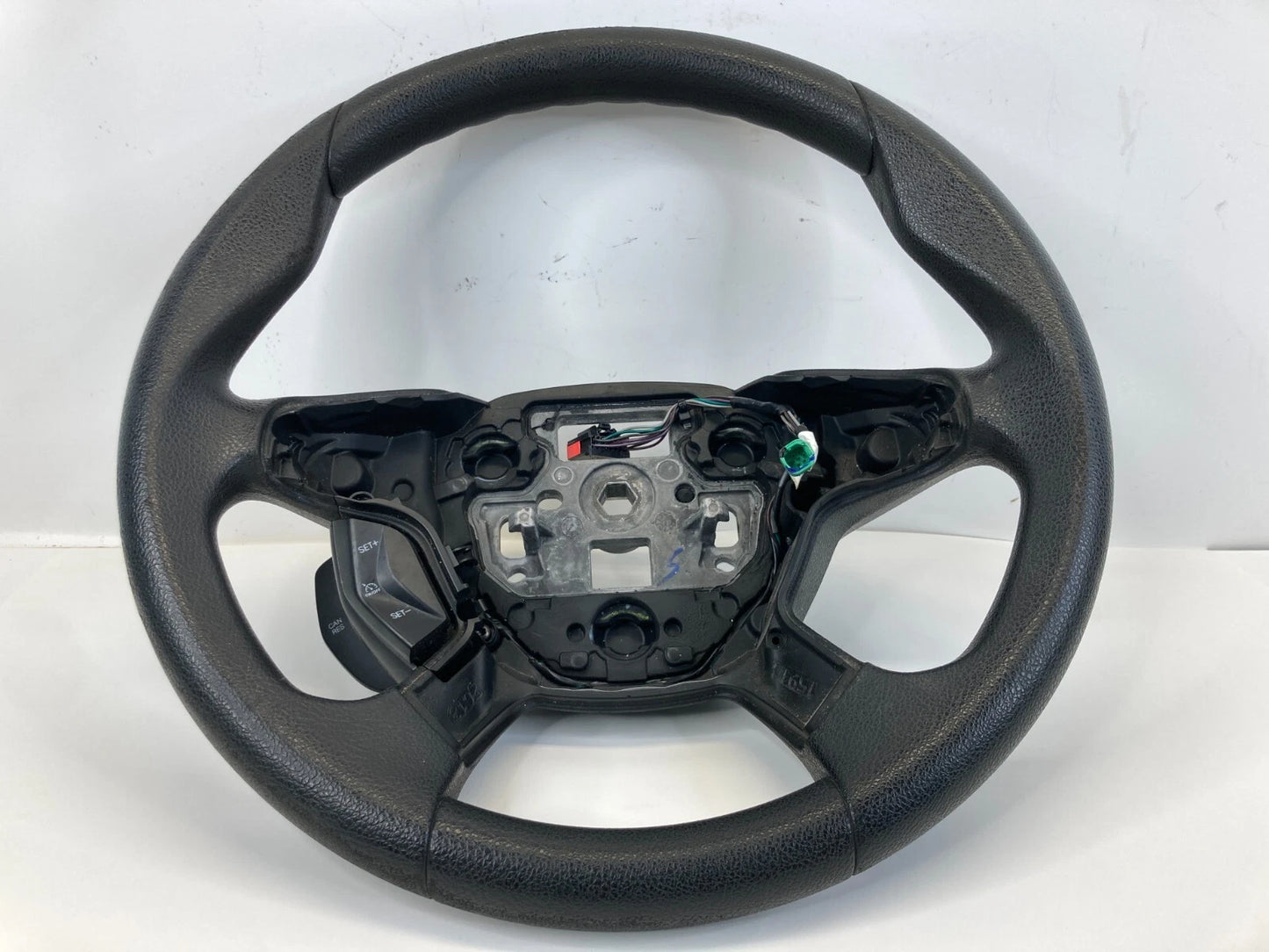 2012-2014 FORD FOCUS FRONT LEFT SIDE STEERING WHEEL W/ CRUISE CONTROL BM51-3600
