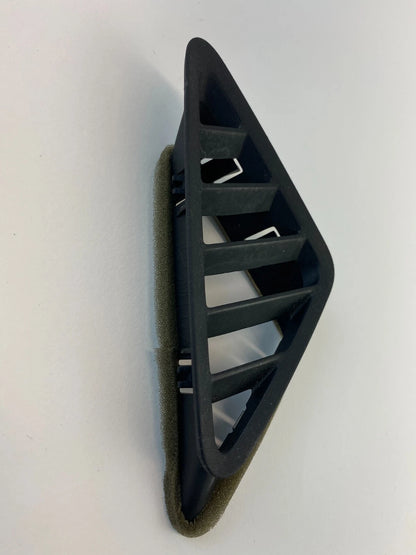 10-17 CHEVROLET EQUINOX RIGHT PASSENGER UPPER DASH AIR VENT DEFROST 25779105 OEM