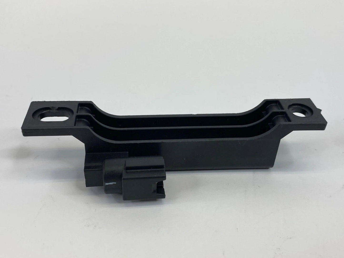 07 08 INFINITI G35 SEDAN KEYLESS ENTRY SMART KEY SENSOR ANTENNA 5WK48775 OEM