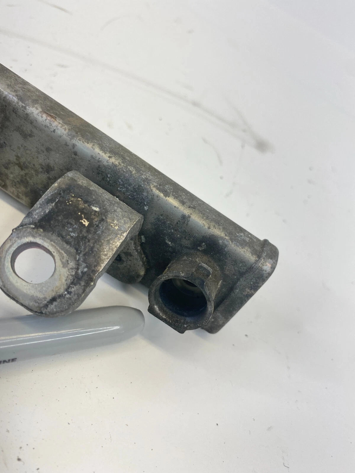 2009 2010 2011 2012 NISSAN SENTRA 2.0L L4 FUEL INJECTORS RAIL SET OEM