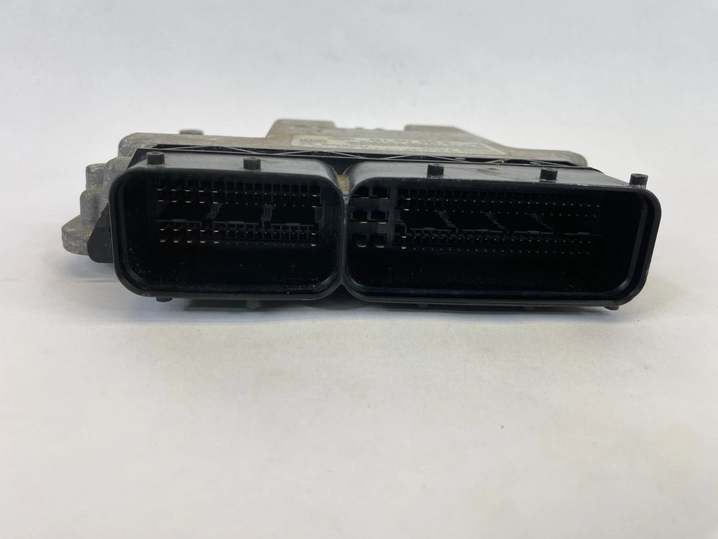 2009-2017 VOLKSWAGEN CC 2.0L TURBO ENGINE CONTROL MODULE COMPUTER OEM 06J907309B