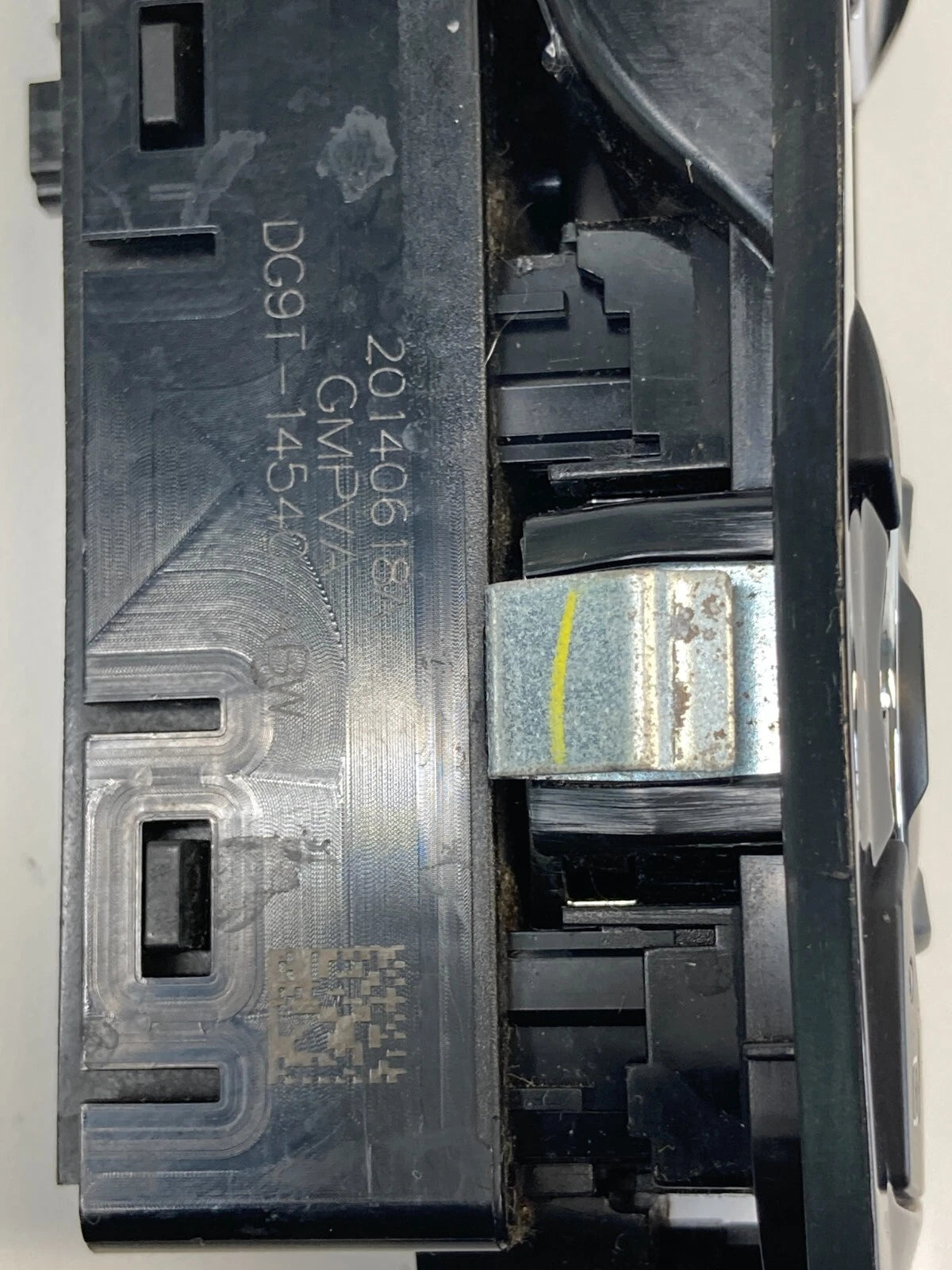 13-20 FORD FUSION FRONT LEFT SIDE DOOR POWER MASTER WINDOW SWITCH DG9T-14540-ABW