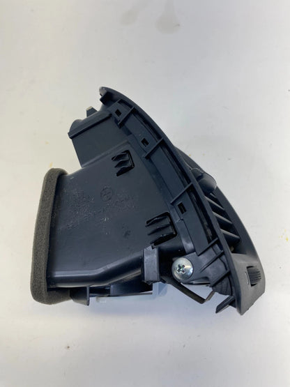 2003-2007 HONDA ACCORD RIGHT PASSENGER SIDE OUTER DASH A/C AIR VENT OUTLET OEM