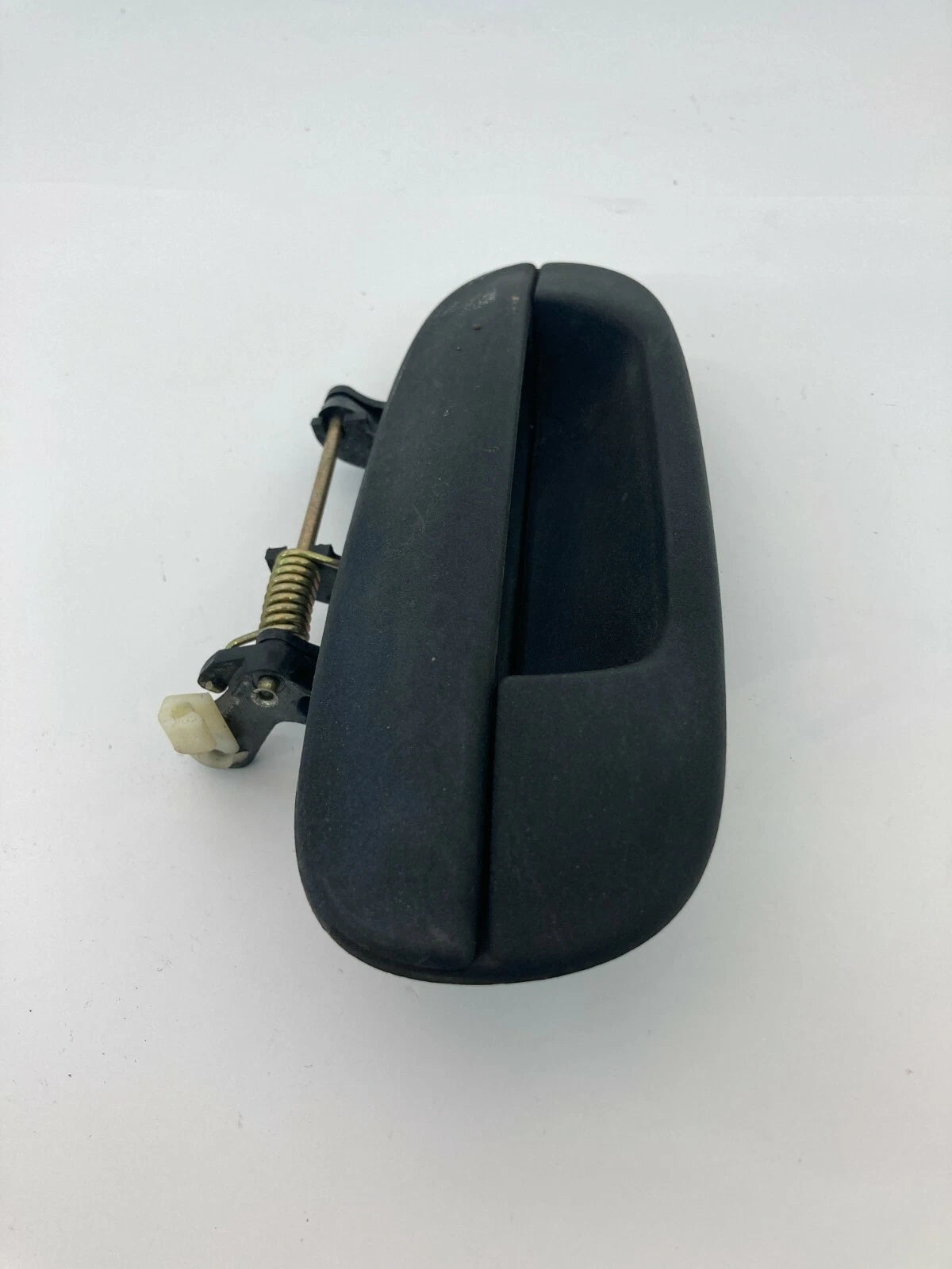03-08 ISUZU ASCENDER 02-09 TRAILBLAZER REAR RIGHT SIDE EXTERIOR DOOR HANDLE ASSY