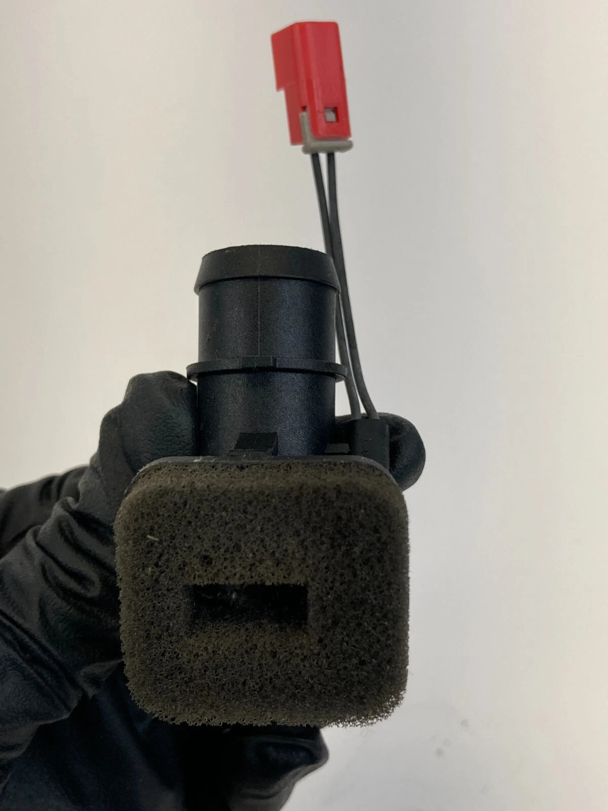 2007-2016 GMC ACADIA HEATING AND AIR CONDITIONING INTERIOR TEMPERATURE SENSOR