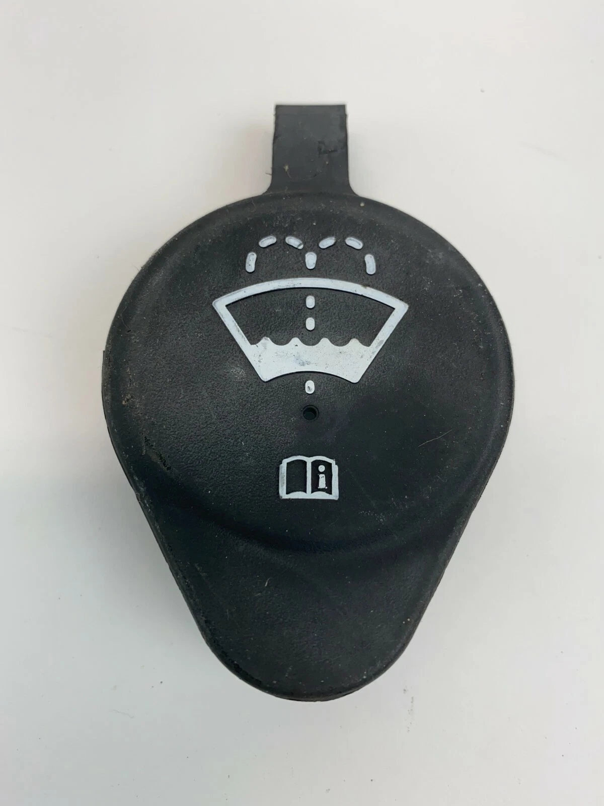 2002-2010 SATURN VUE WINDSHIELD WIPER FLUID RESERVOIR CAP COVER OEM