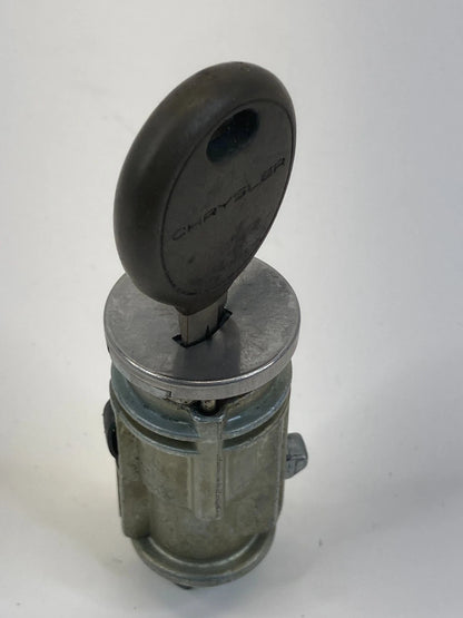 2002-2005 CHRYSLER PT CRUISER 2.4L IGNITION SWITCH LOCK CYLINDER W/ KEY OEM