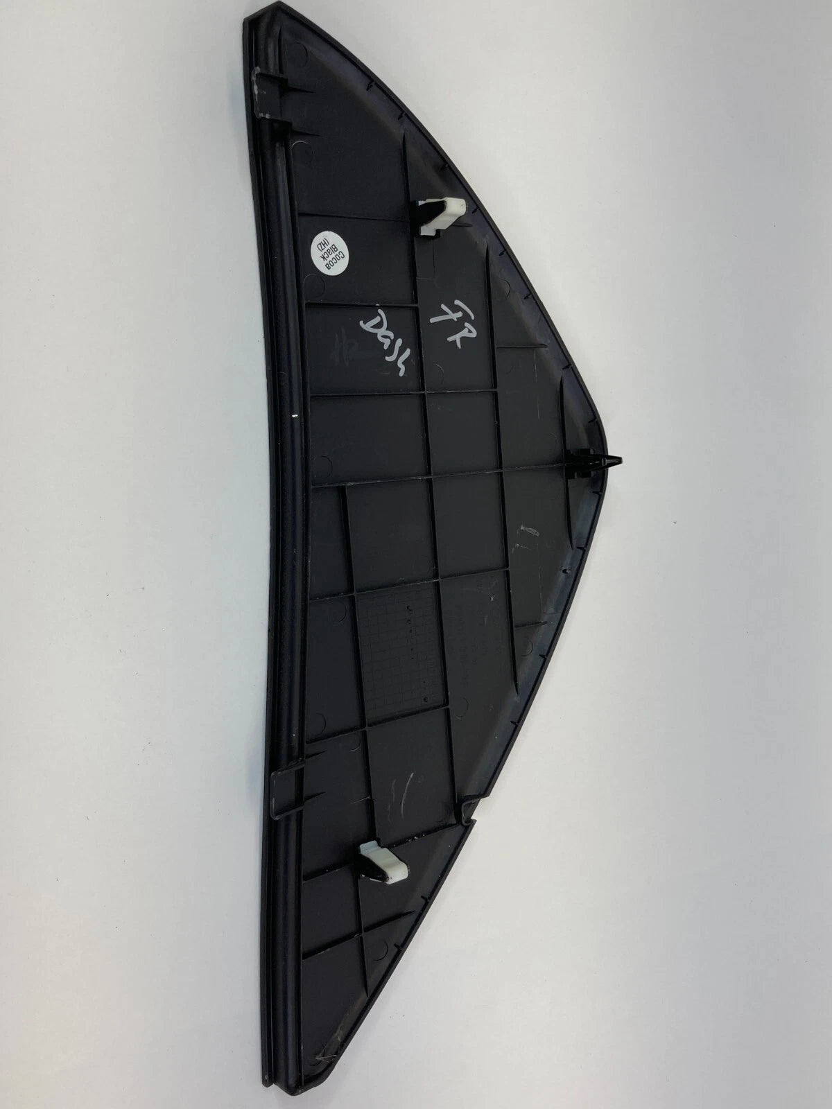 2011-2014 HYUNDAI SONATA DASH RIGHT SIDE END CAP COVER PANEL TRIM 84767-3S010