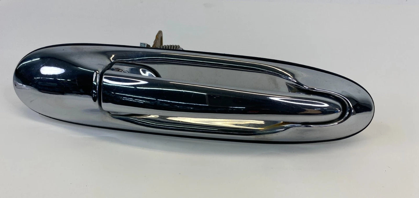 1998-2002 LINCOLN TOWN CAR REAR RIGHT EXTERIOR DOOR HANDLE OUTER ASSEMBLY OEM