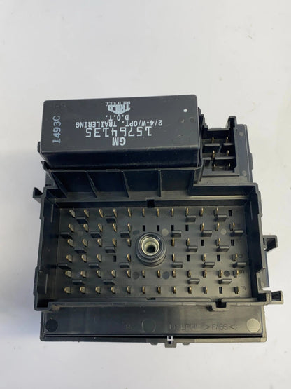 2003-2006 CHEVROLET TAHOE 5.3L ENGINE FUSE BOX JUNCTION BLOCK 15058033 OEM