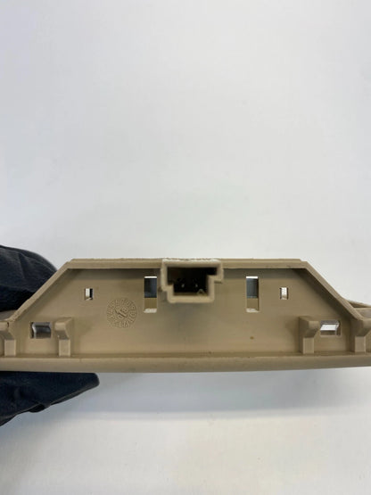 2007 2008 BMW 328XI FRONT INNER INTERIOR SUNVISOR VANITY LIGHT LAMP 155149