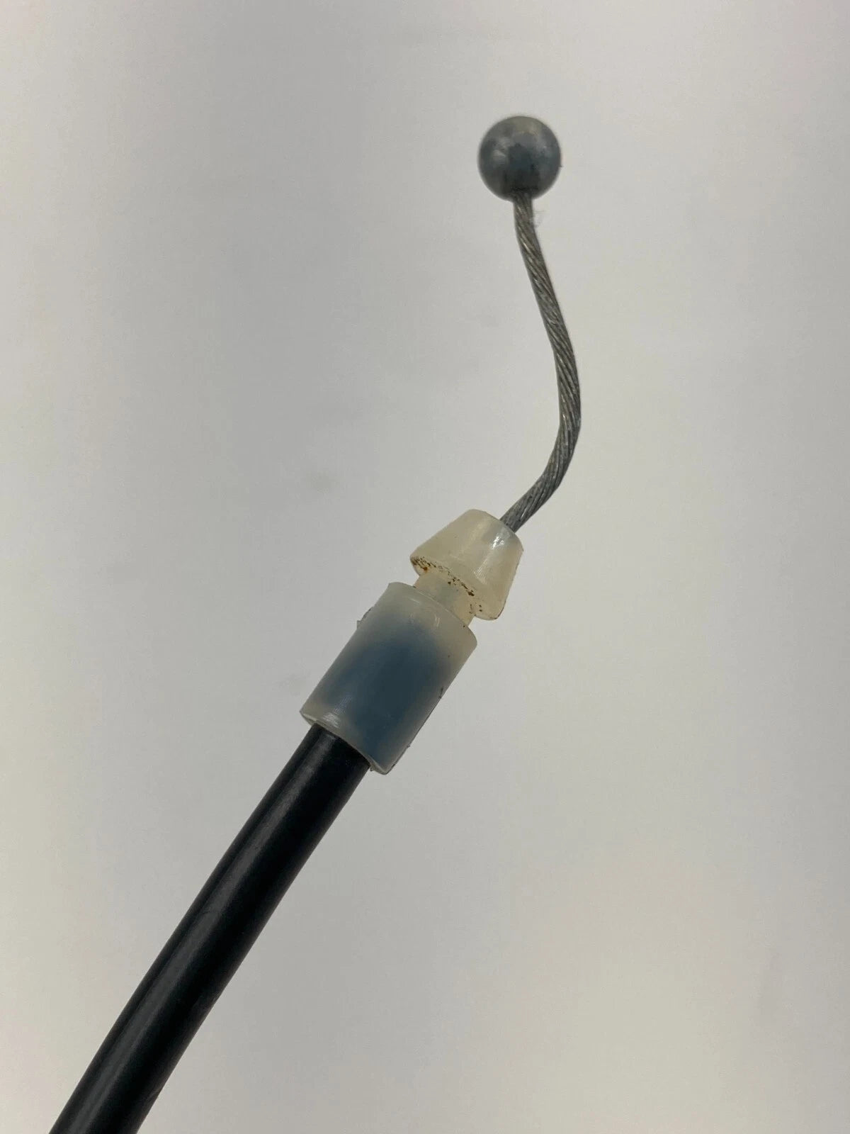 2011-2015 Kia Sorento Front Right Door Lock Latch Release Actuator 81320-2P020