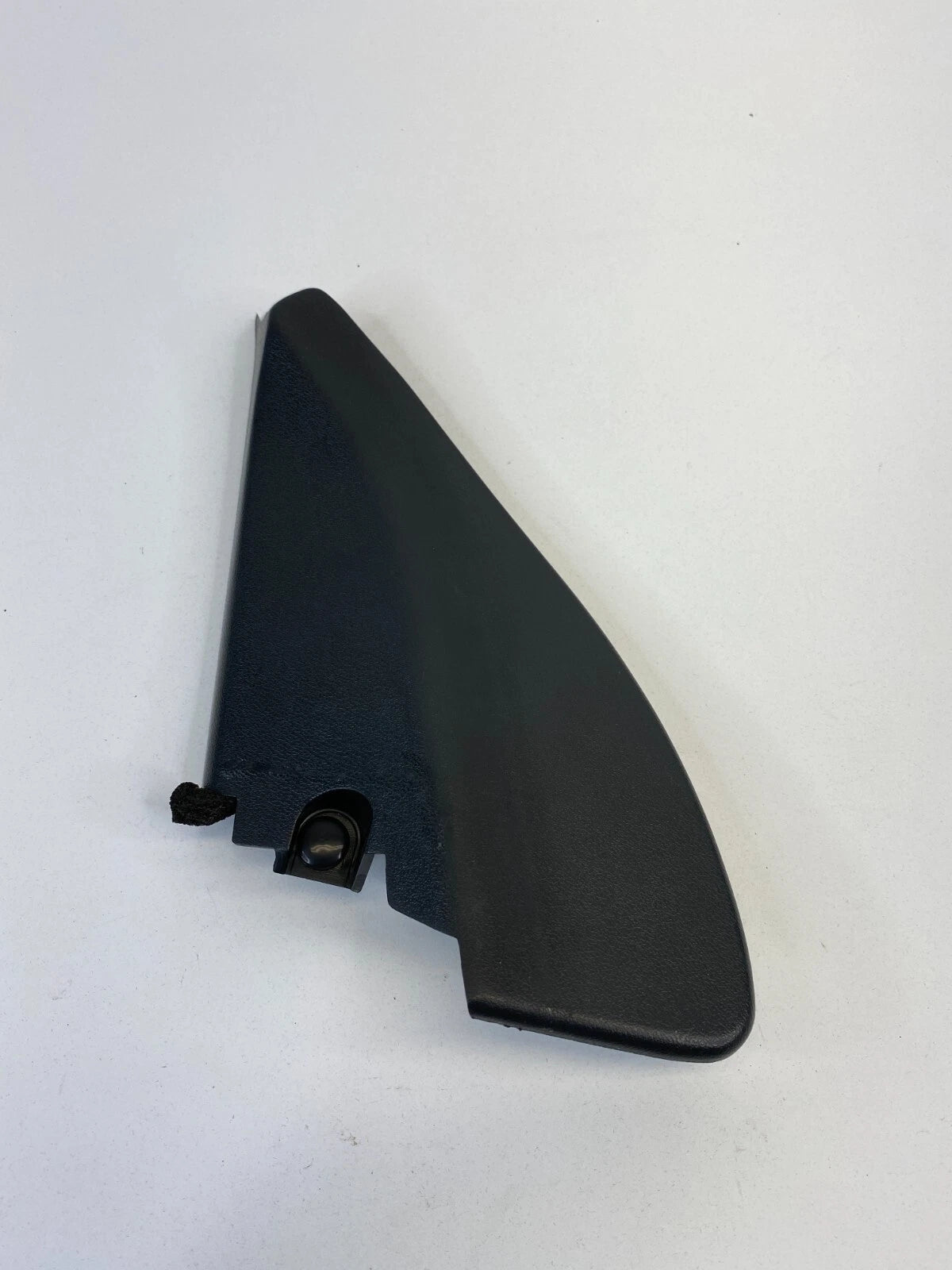 97-03 INFINITI QX4 FRONT LEFT SIDE INTERIOR DOOR CORNER COVER TRIM 802930W000