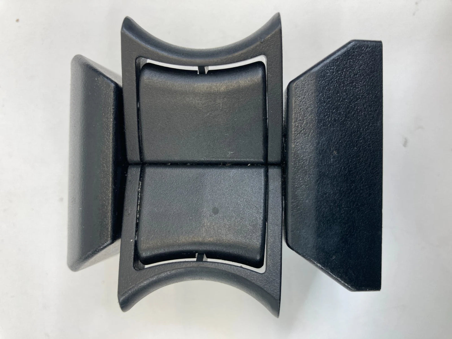 2007-2011 TOYOTA CAMRY CENTER CONSOLE CUP HOLDER DIVIDER INSERT GN62-106460 OEM