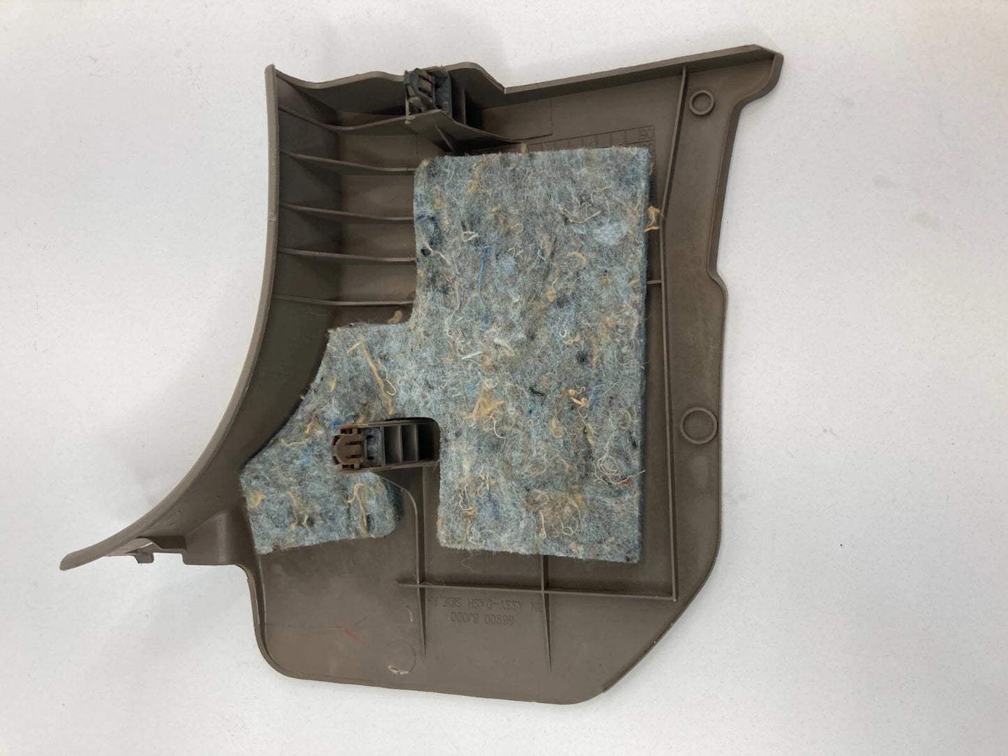 2002-2006 NISSAN ALTIMA FRONT RIGHT LOWER DASH KICK PANEL COVER TRIM 66900-8J000