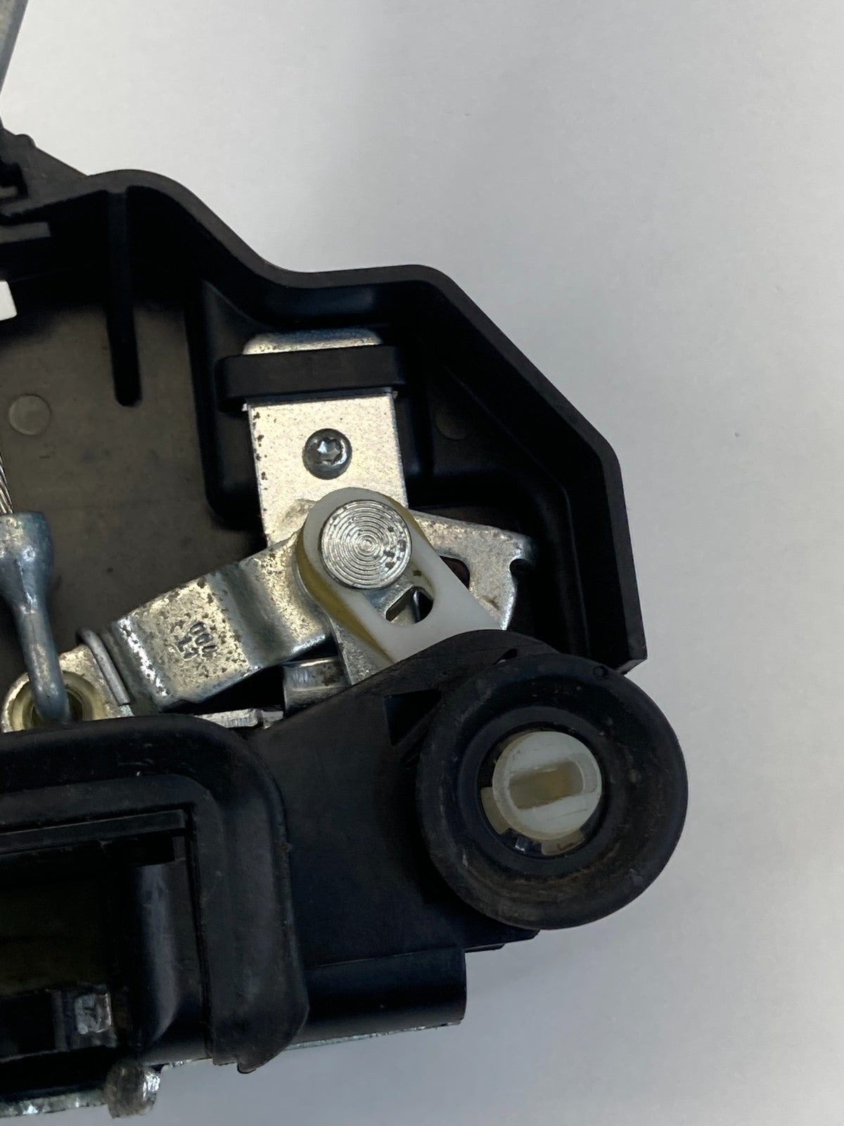 2005-2011 Cadillac STS Rear Left Back Door Lock Latch Release Actuator