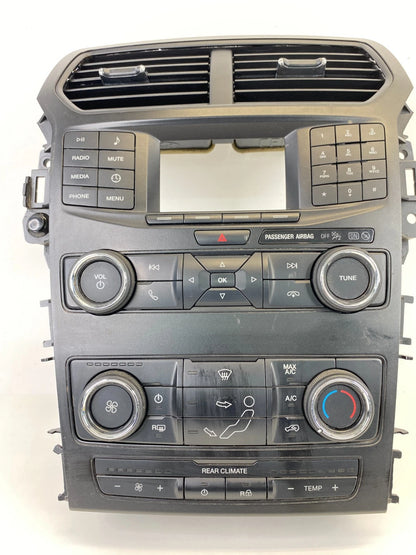 18 19 FORD EXPLORER RADIO & CLIMATE CONTROL TRIM BEZEL W/AIR VENT JB5T-18A802-LB