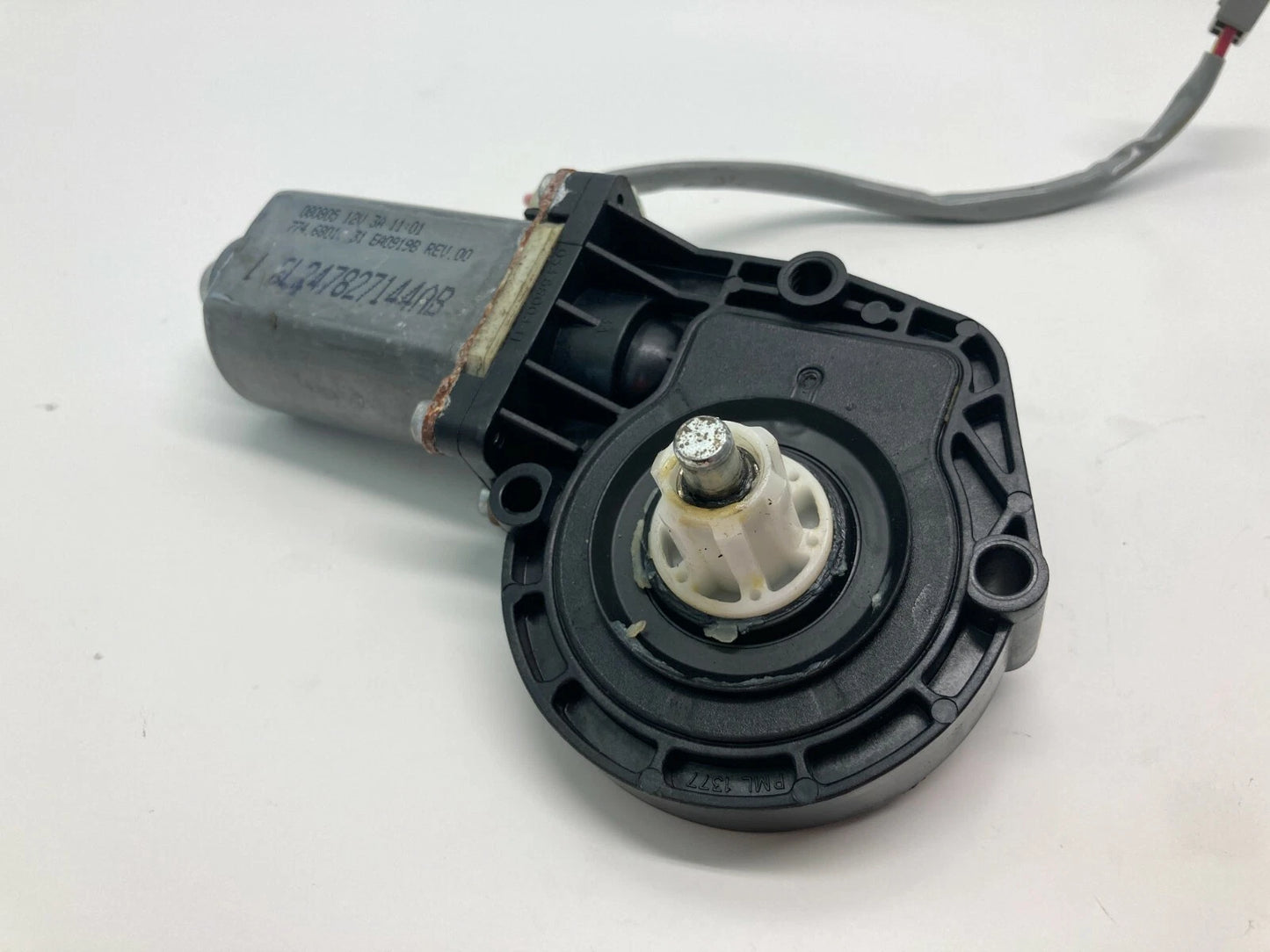 04-07 MERCURY MOUNTAINEER EXPLORER REAR LEFT POWER WINDOW MOTOR 6L247827144AB