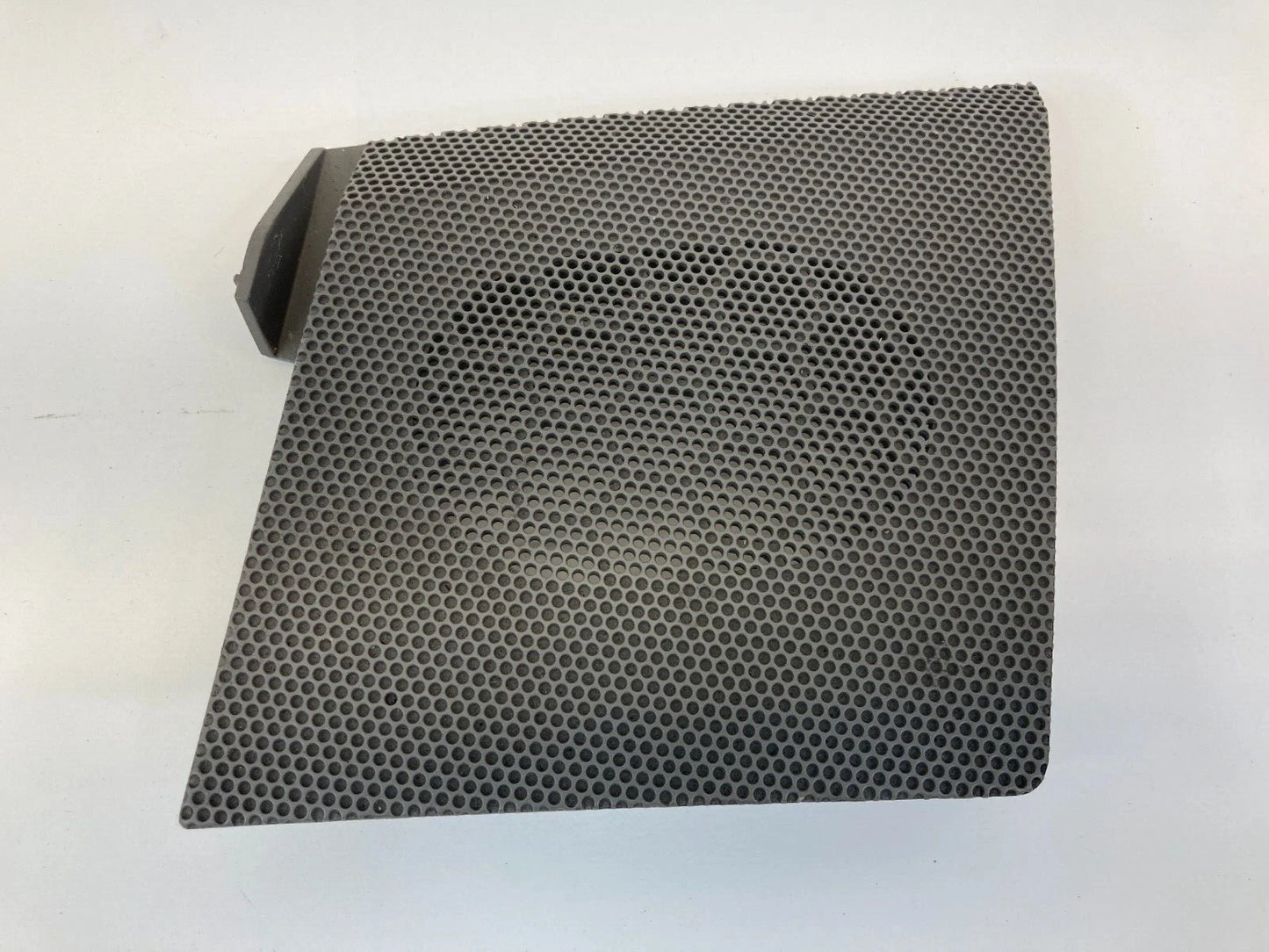 2007-2009 NISSAN SENTRA DASH LEFT SIDE SPEAKER GRILL GRILLE COVER 28177ET000