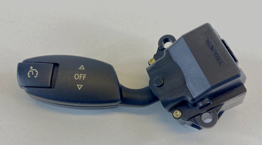2004 2005 BMW 530I 525I 545I STEERING COLUMN CRUISE CONTROL SWITCH 6924104A OEM