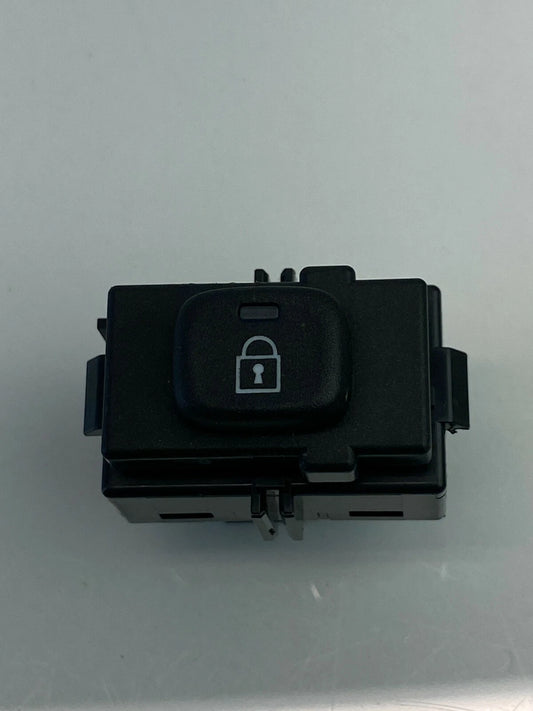 2011 2012 2013 VOLVO S60 REAR RIGHT SIDE DOOR LOCK CONTROL SWITCH RR RH 31275374