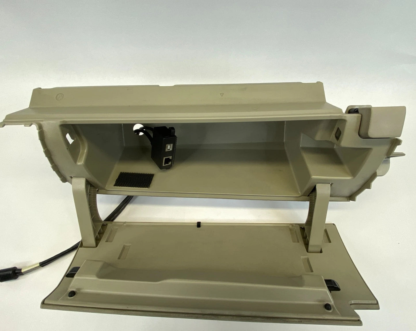 10-15 TOYOTA PRIUS UPPER GLOVE BOX STORAGE DASH COMPARTMENT 55511-47040 OEM