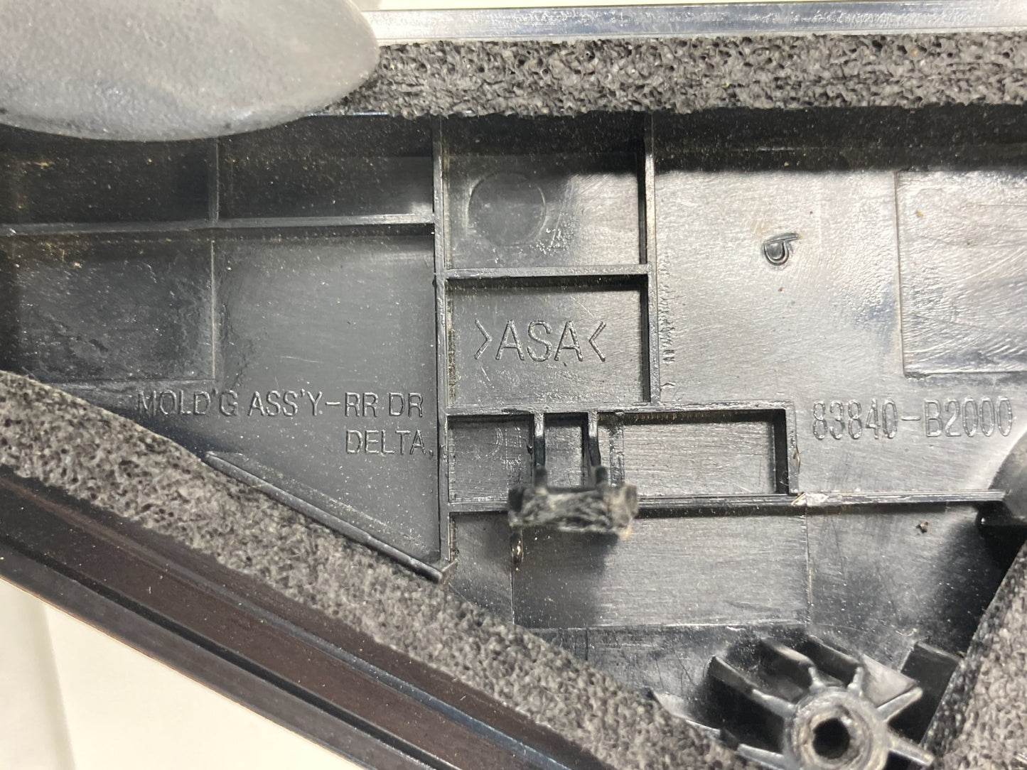 14-19 Kia Soul Rear Right Passenger Door Outside Delta Molding 83840-B2000 OEM