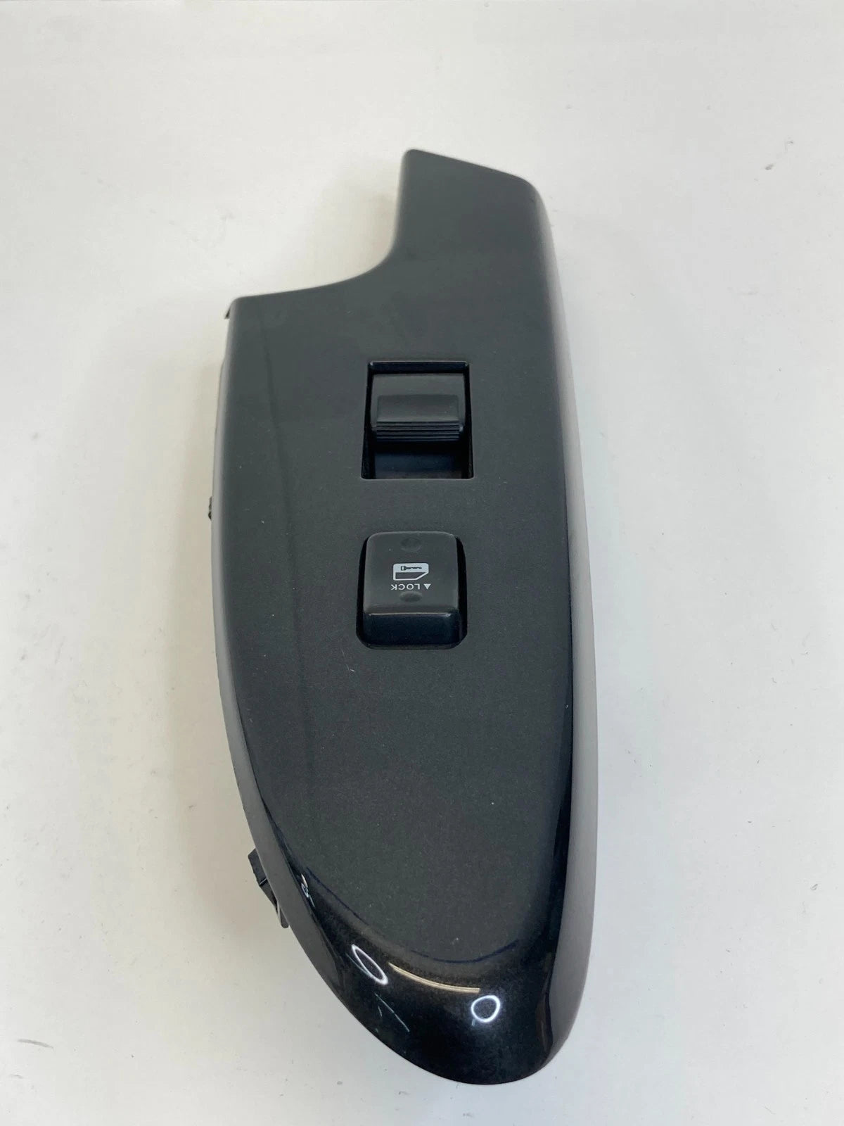 2008-2010 SCION XD FRONT RIGHT DOOR POWER WINDOW SWITCH W/BEZEL 74231-52470 OEM
