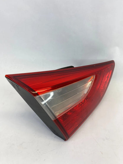 2013-2017 HYUNDAI ELANTRA GT HATCHBACK LEFT SIDE TAILLIGHT INNER TAIL LIGHT