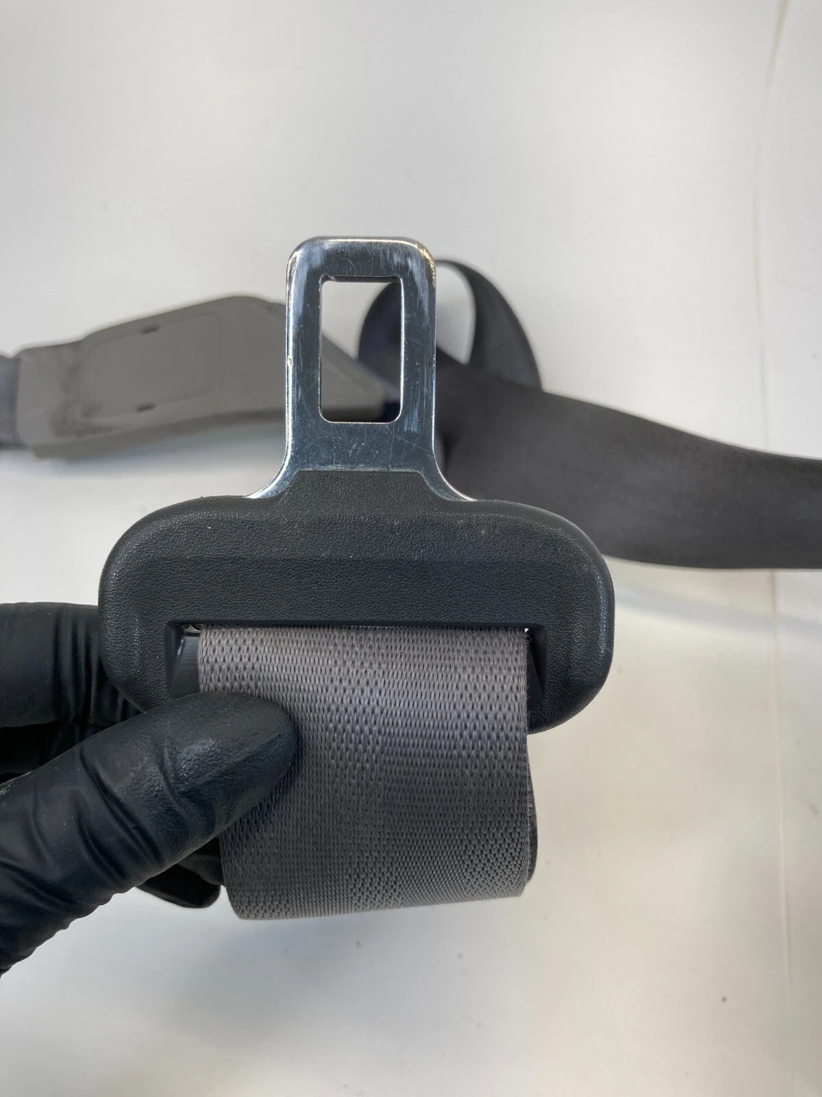 2008-2012 HONDA ACCORD SEDAN FRONT RIGHT SIDE SEAT BELT RETRACTOR GRAY USA BUILT