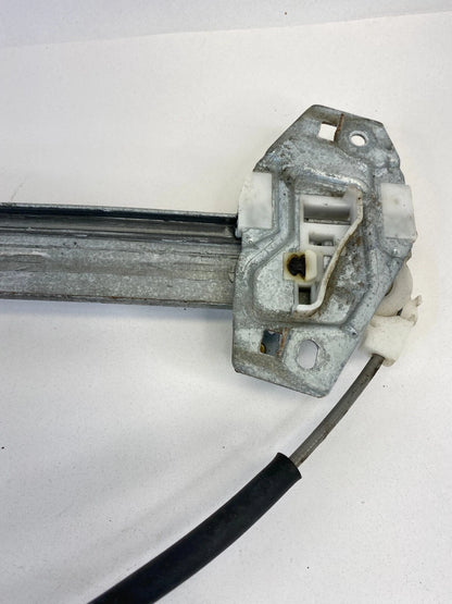 2003-2008 HONDA PILOT FRONT RIGHT DOOR POWER WINDOW MOTOR W/ REGULATOR ASSEMBLY