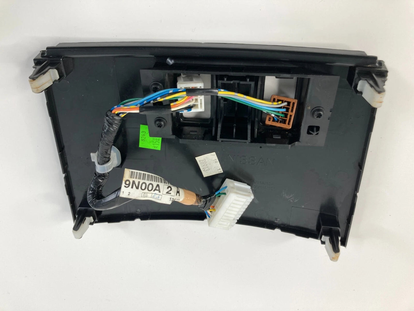 2009-2011 NISSAN MAXIMA CENTER CONSOLE HEATED SEAT SWITCH BEZEL 96913-9N10A OEM
