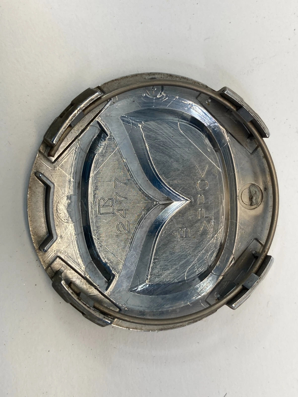 2001 2002 2003 MAZDA PROTEGE RIM WHEEL CENTER CAP 2477 OEM