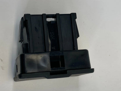 07 08 09 10 SCION TC CENTER CONSOLE IPOD AUX JACK INPUNT ASSEMBLY 86190-12030
