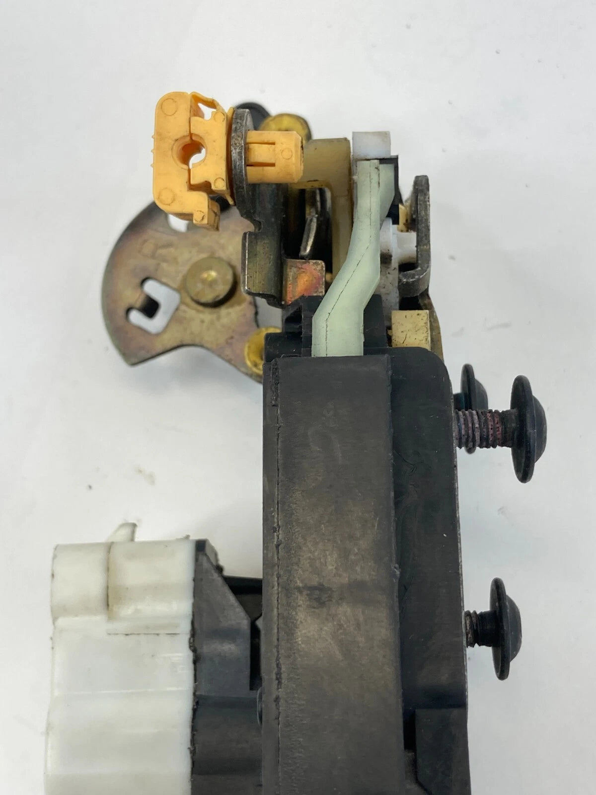 1999-2005 PONTIAC GRAND AM REAR RIGHT RH DOOR LOCK LATCH ACTUATOR 16639862 OEM