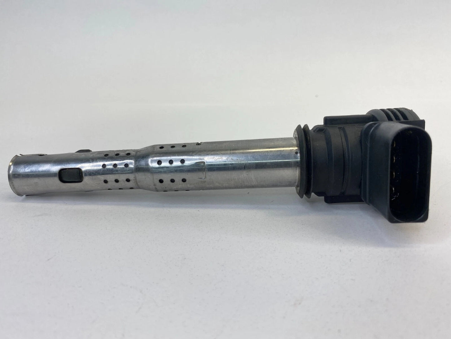 2005-2018 VOLKSWAGEN JETTA 06-14 PASSAT IGNITION COIL 07K-905-715-F OEM