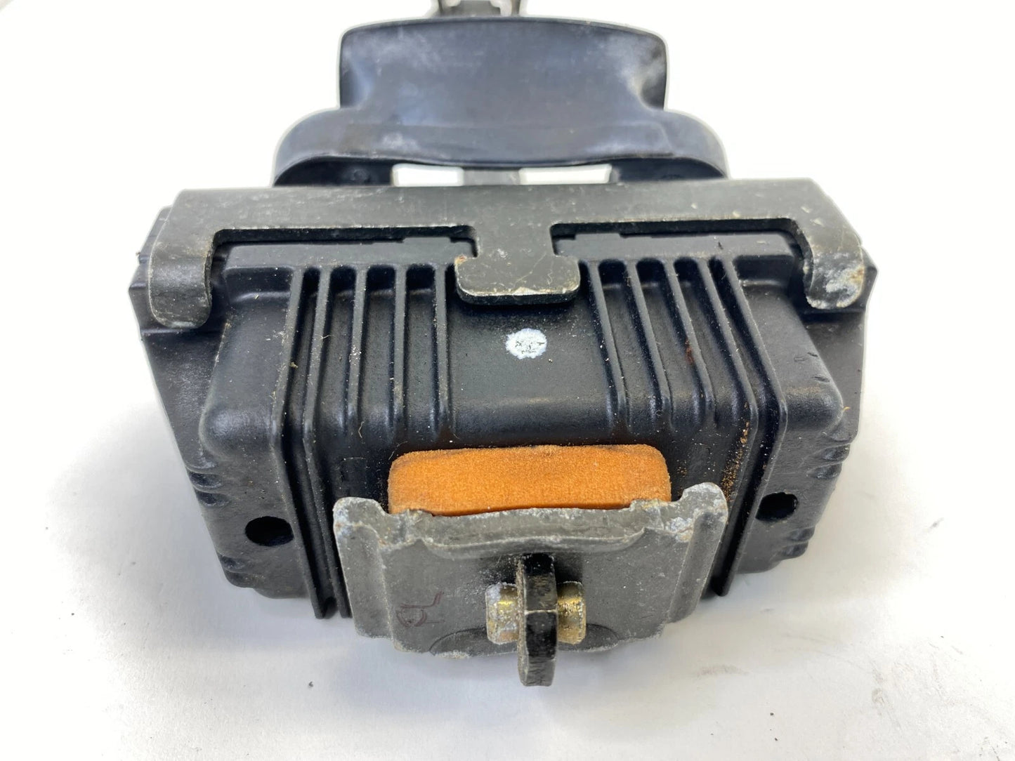 2004-2007 BMW 530I FRONT LEFT SIDE DOOR CHECK STOP STOPPER DETENT 7033609 OEM