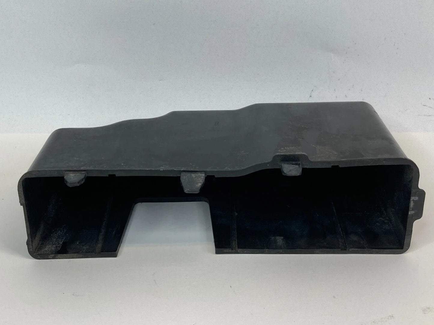 04-13 MAZDA 3 06-15 MAZDA 5 BATTERY BOX LOWER SIDE COVER PANEL LF5018593 OEM