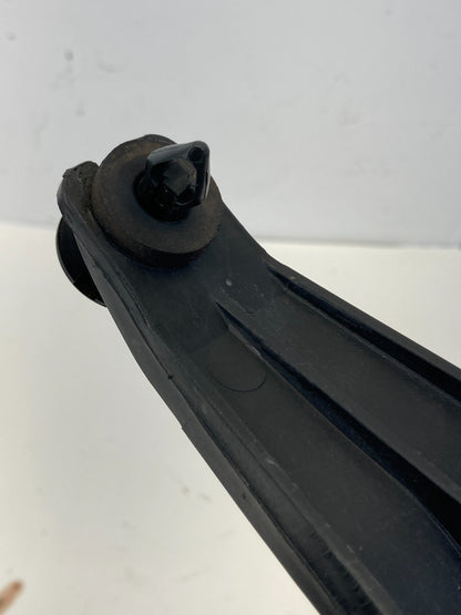 12 13 14 15 16 Chrysler Town & Country Air Intake Cleaner Resonator 4861731AC