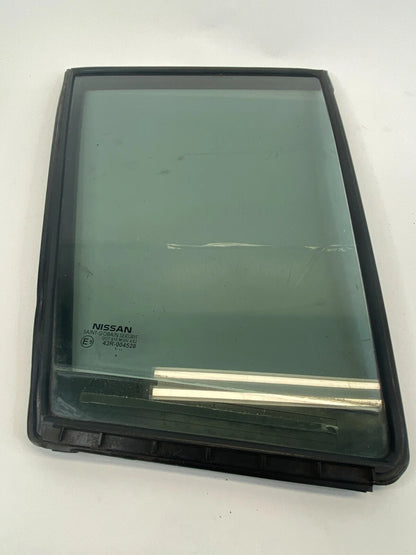 2007-2012 NISSAN VERSA HATCHBACK REAR RIGHT SIDE DOOR QUARTER WINDOW GLASS OEM