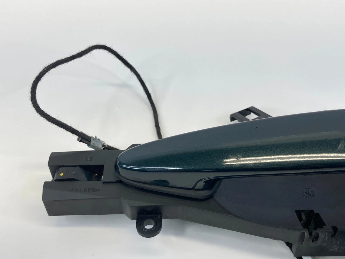 2007 2008 BMW 328XI SEDAN REAR LEFT SIDE EXTERIOR DOOR HANDLE W/ LIGHT WIRE OEM