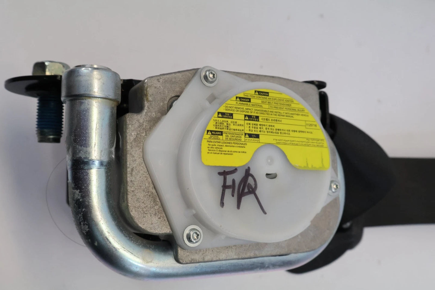 2014-2016 HYUNDAI ELANTRA FRONT RIGHT SEAT BELT RETRACTOR OEM 888203X500RY