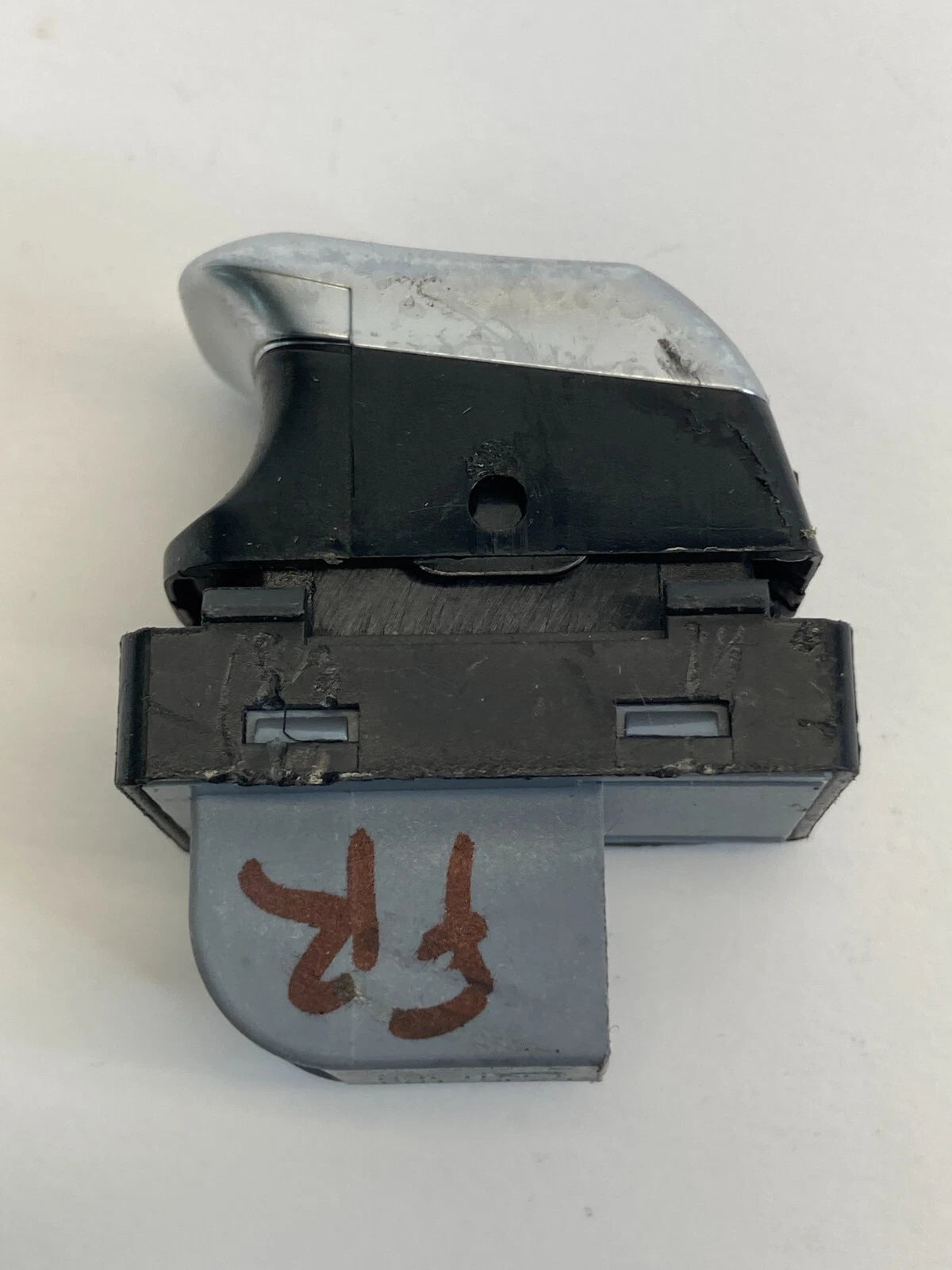2013-2016 AUDI A4 FRONT RIGHT PASSENGER SIDE DOOR WINDOW SWITCH 8K0959855B OEM