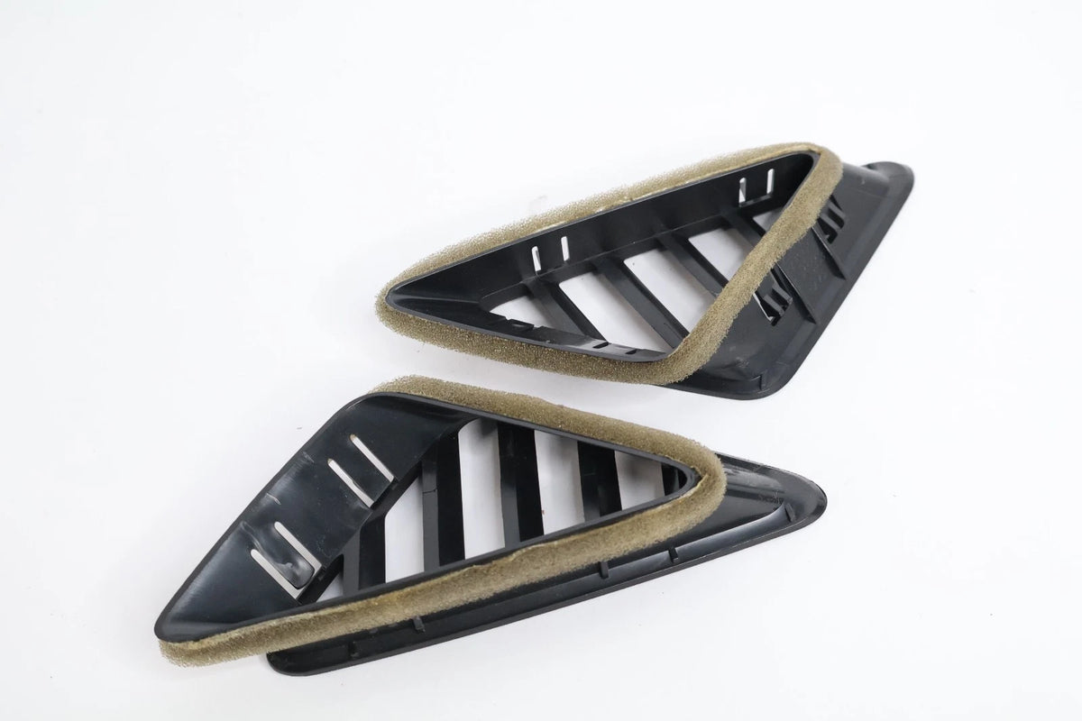 2010-2017 CHEVROLET EQUINOX DASH LEFT & RIGHT UPPER DASH AIR VENT DEFROST SET