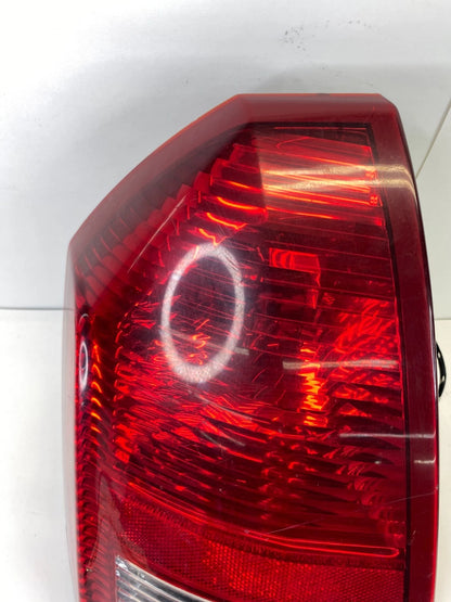2005-2007 CHRYSLER 300 REAR BRAKE STOP TAILLIGHT LAMP LEFT SIDE LH OEM FACTORY